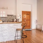 Loft D'exception 67 M2 Av Balcon Sans Vis A Vis Διαμέρισμα